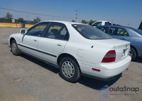 1994 Honda Accord Lx из США, поврежденный, VIN JHMCD5635RC028189